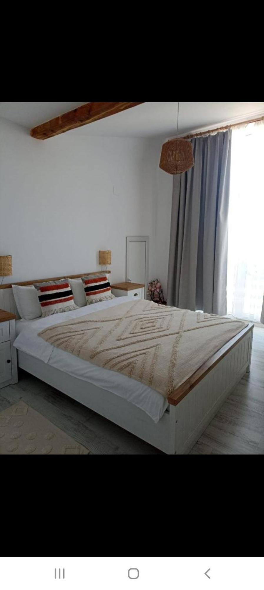 Tina Guest House Basarabi Exteriér fotografie